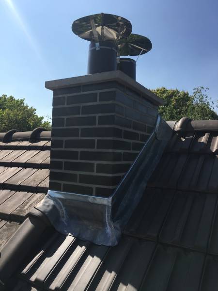 Réfection de souche de cheminée à Montrouge 92120 : restauration complète pour prévenir infiltrations et améliorer le tirage